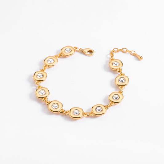 Pulsera con cristales engastados y baño de oro