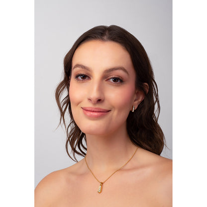 Collar de oro 18k con dije geométrico y piedras